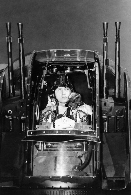 A tail gunner is pictured in the FN20 tail turret of the Avro Lancaster.jpg