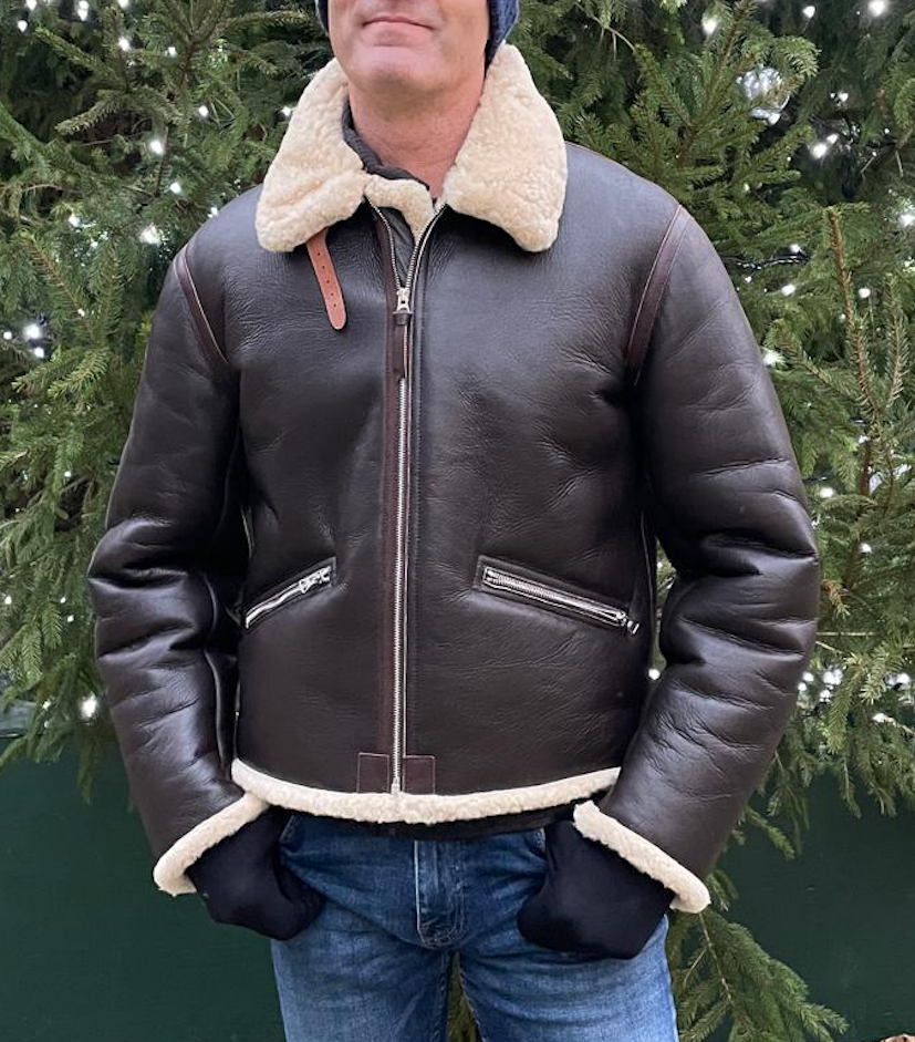 AVI LEATHER D-1 M Xmas 1.png