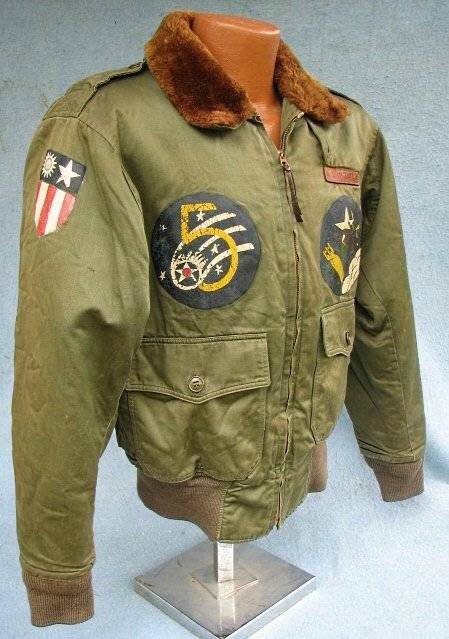 B10 flight jacket 04.jpg