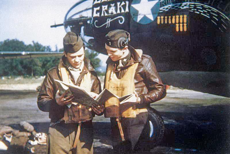 b26 pilots (2).jpg