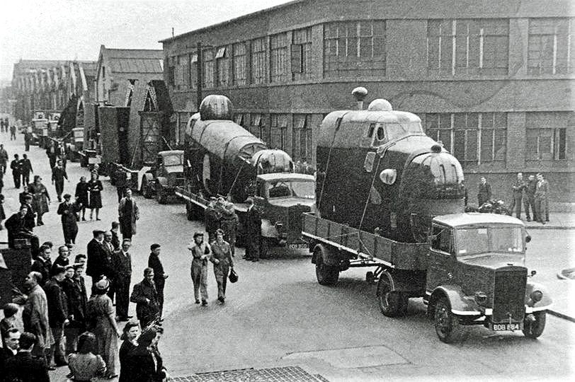 Fairey Aviation Company Ltd. built 150 Halifax B's at their Errwood Park Works, at Stockport. ...jpg