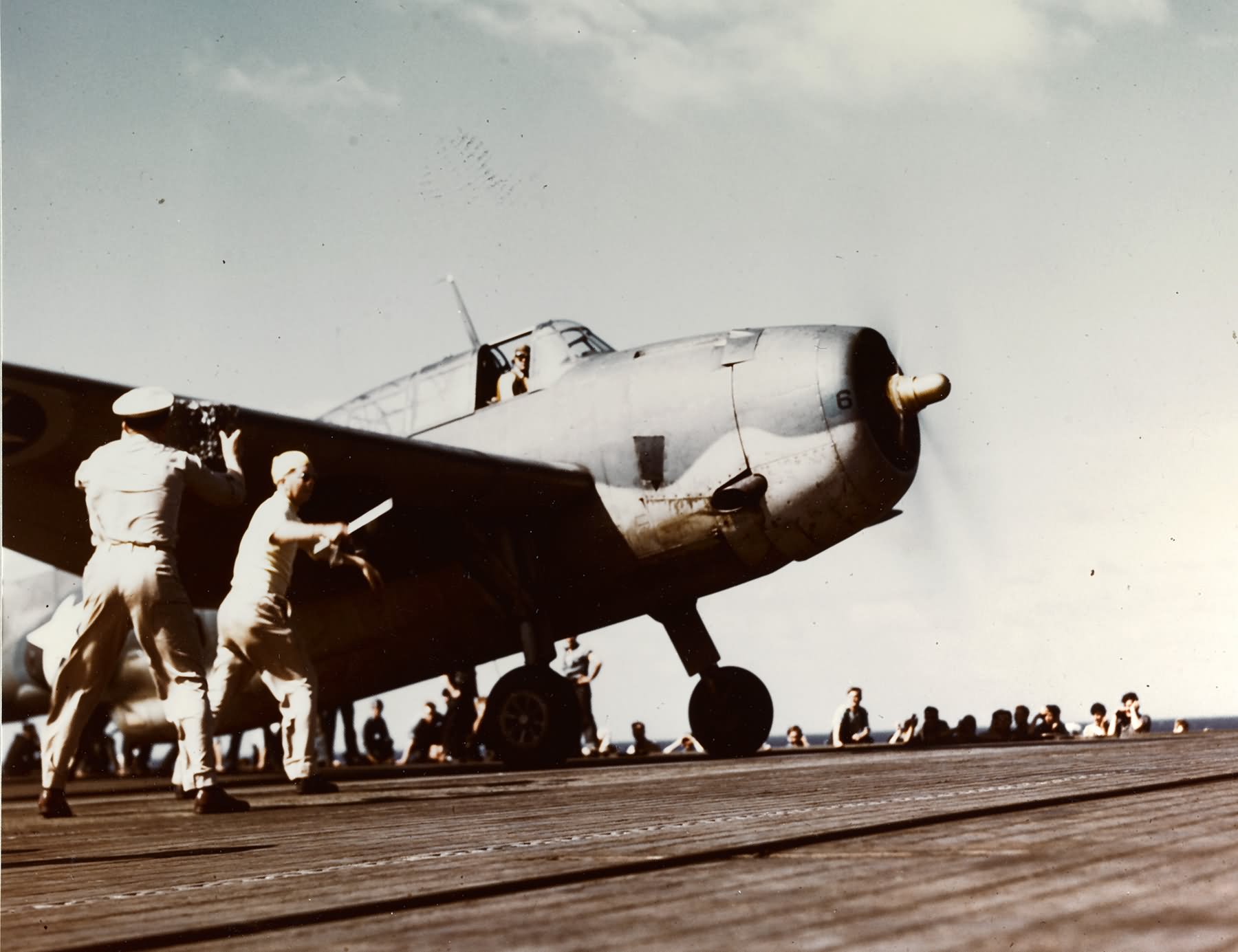 Grumman_TBF-1_1942.jpg