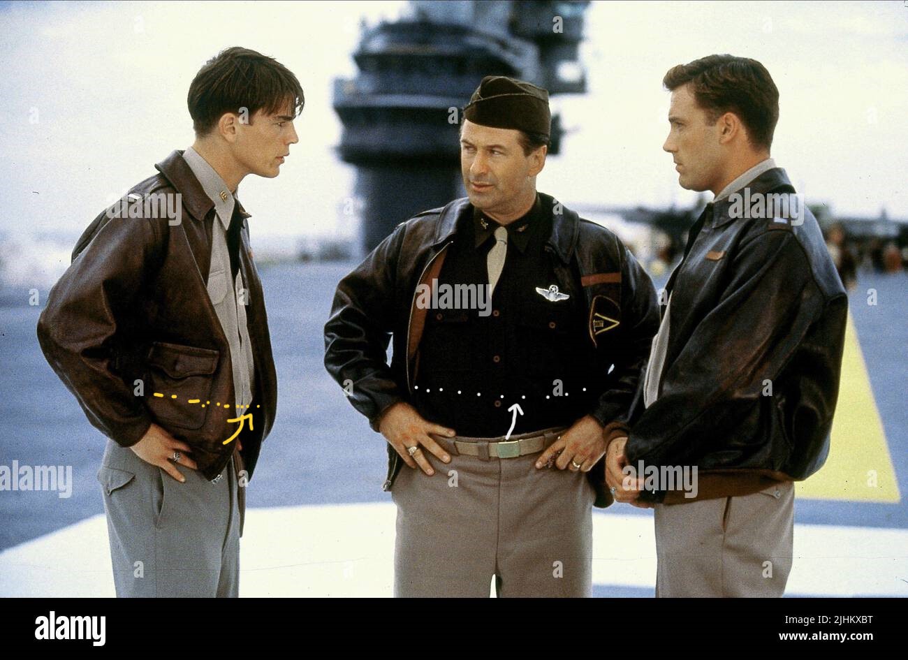 josh-hartnett-alec-baldwin-ben-affleck-qqpearl-harbor-2001-2jhkxbt.jpg