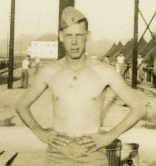 Lee Marvin USMC 02.jpg