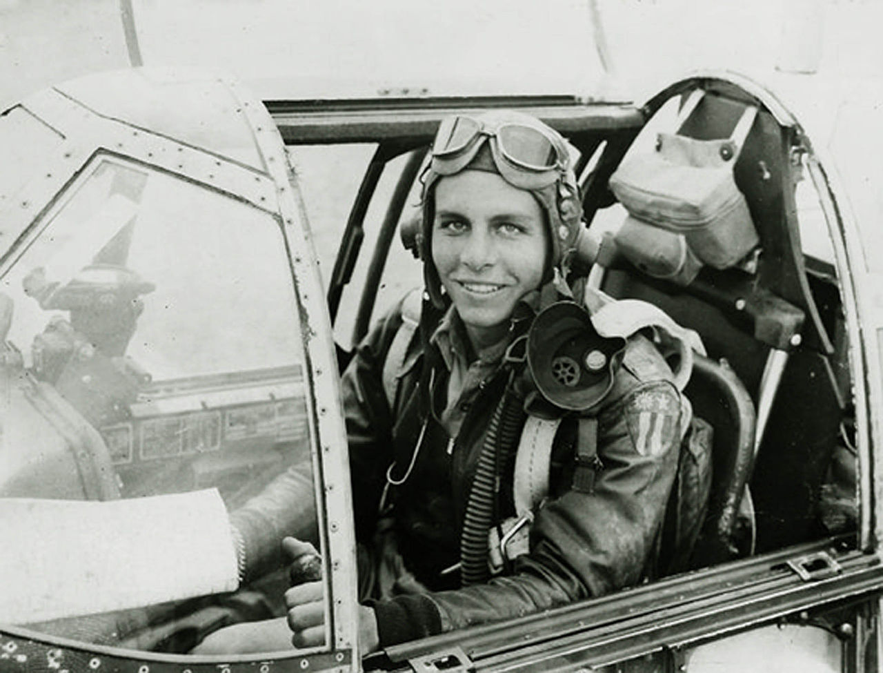 Lopez_P40_Cockpit.jpg