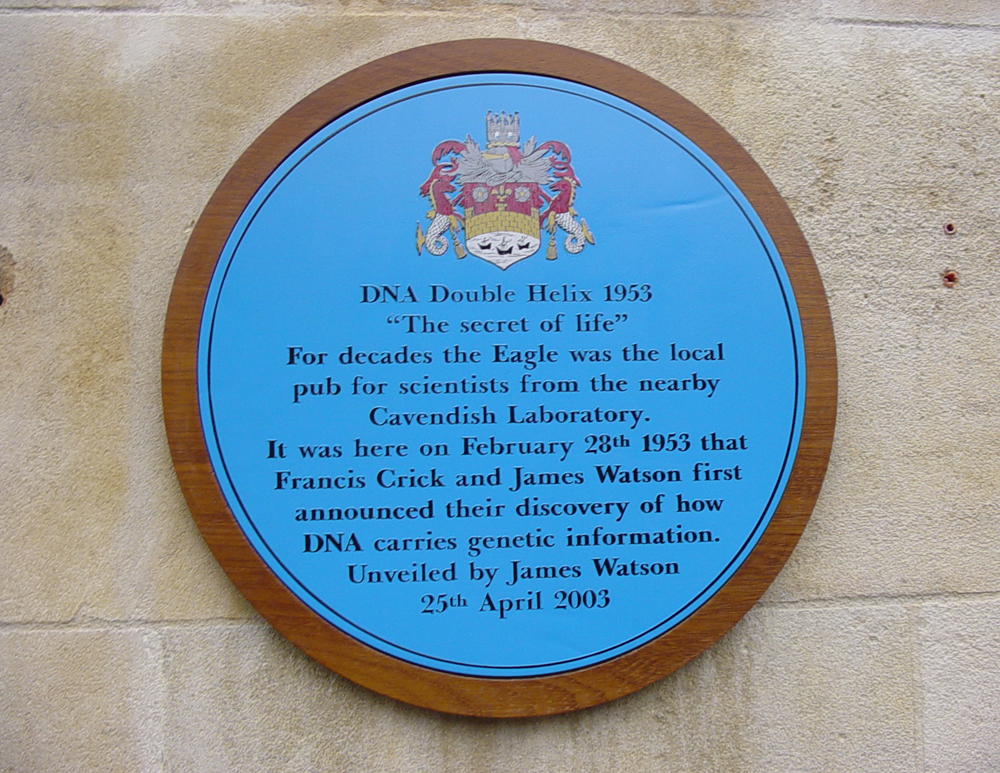 TheEaglePub-Cambridge-BluePlaque.jpg